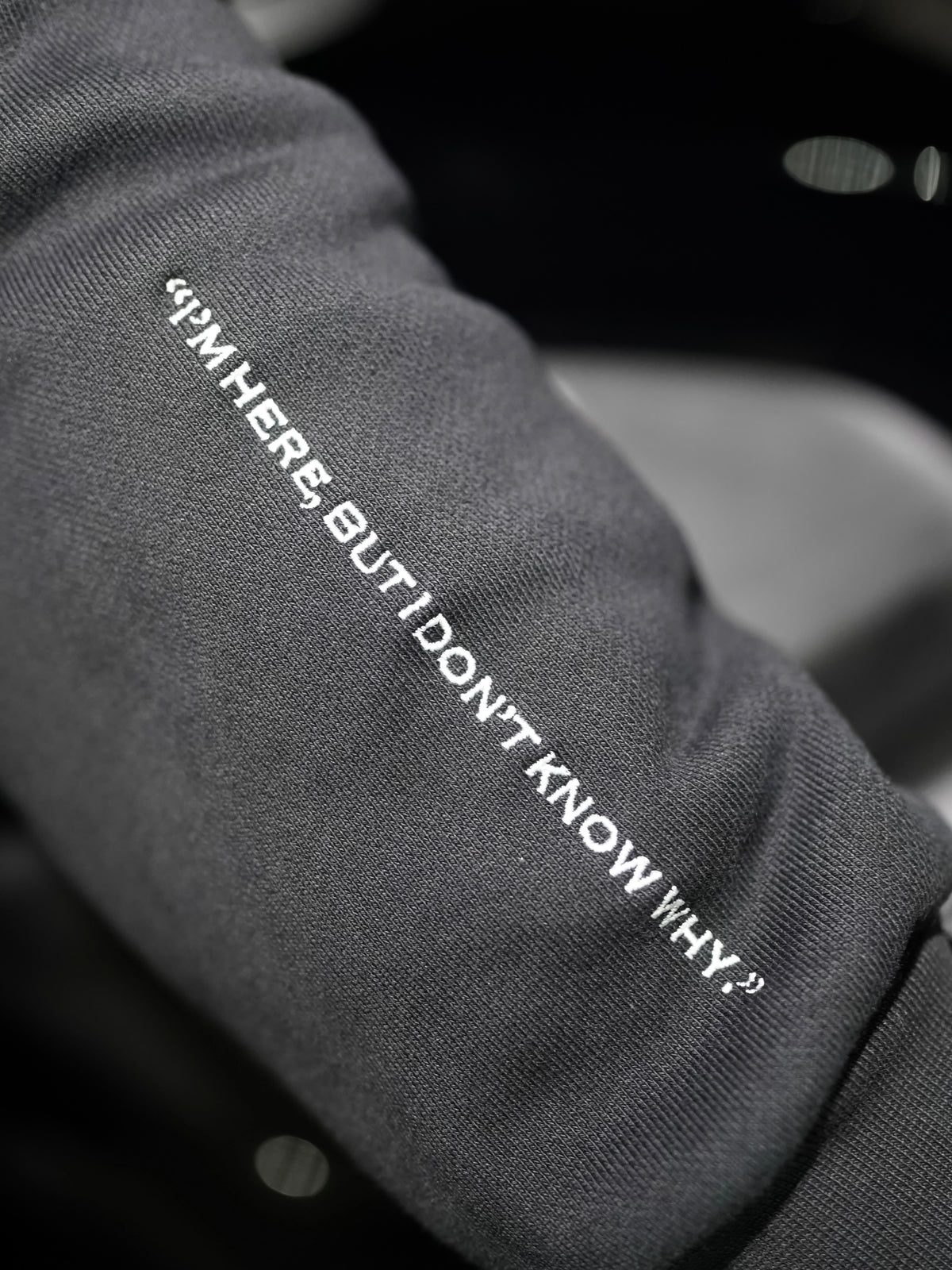 PIN POINT REFLECTIVE HOODIE